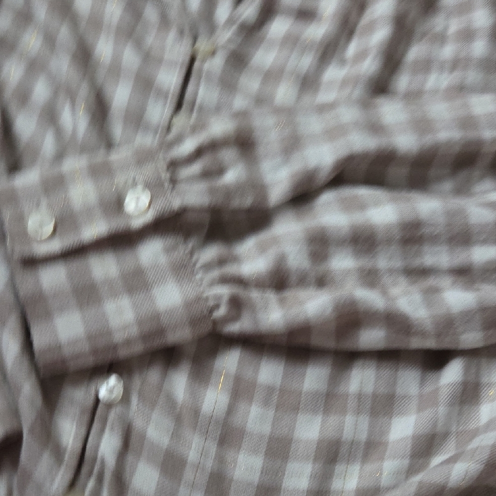 $5/$25- LOFT Beige Plaid Blouse - Picture 3 of 6